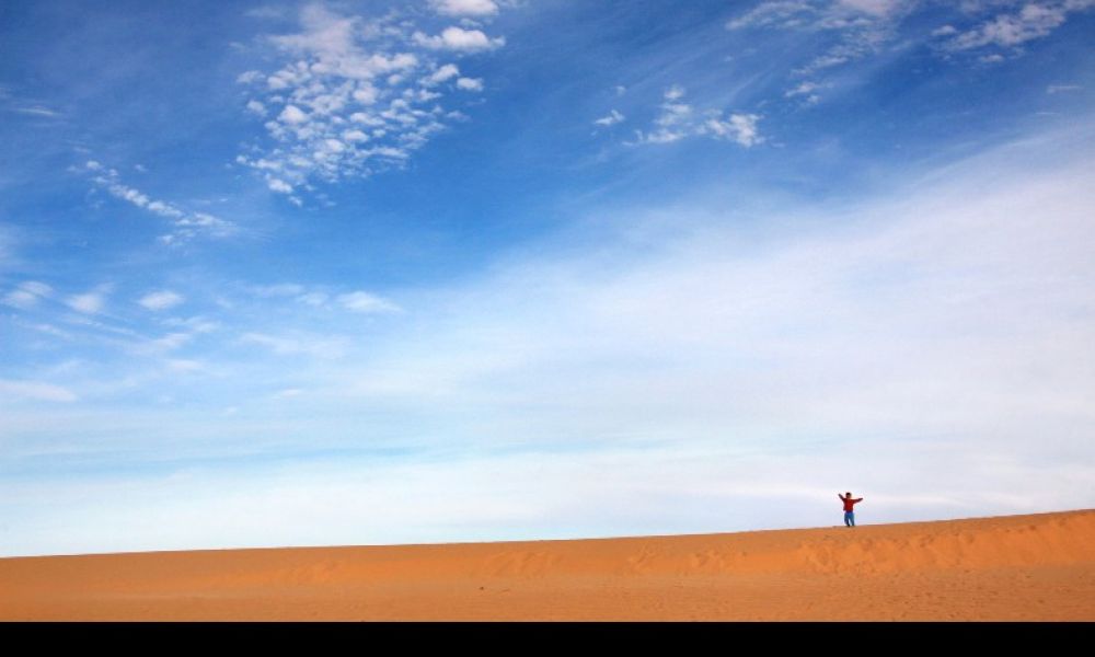 Il deserto intorno: la mostra sul popolo Saharawi di Giulio di Meo al Circolo Arci Kino