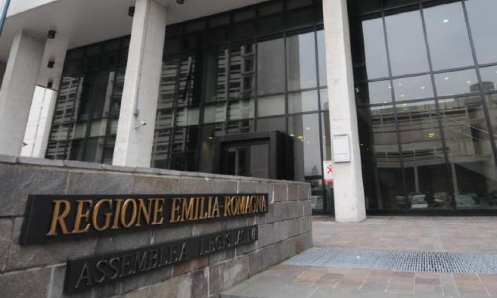 La Regione approva il Bilancio di Previsione 2015: lavoro e politiche sociali tra le priorità